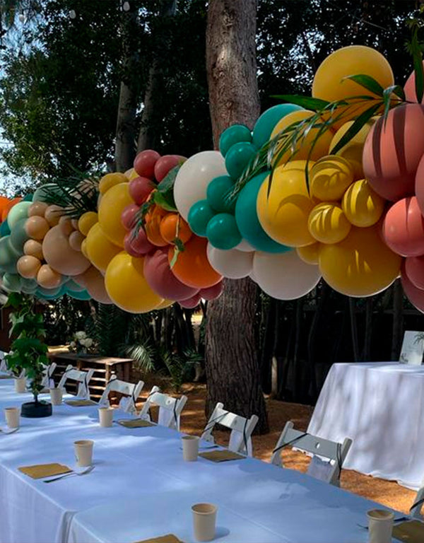 Colonne de ballons amazoniens